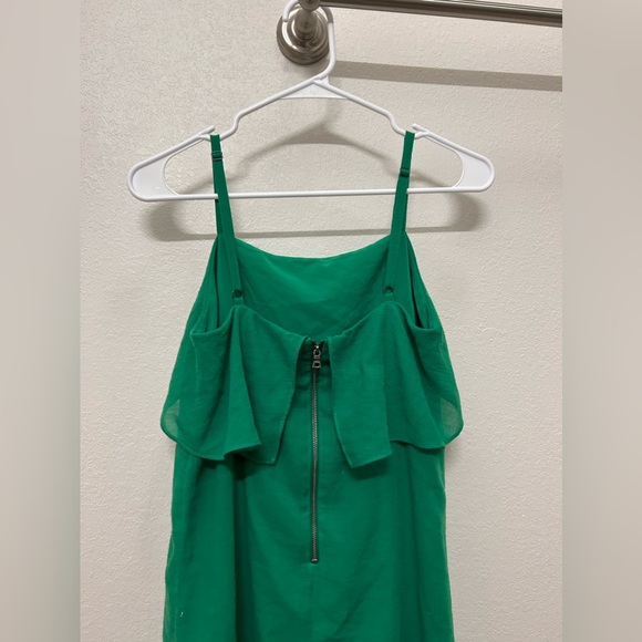 Alice + Olivia Etta Ruffle Mini Dress in Kelly Green - Picture 2 of 9